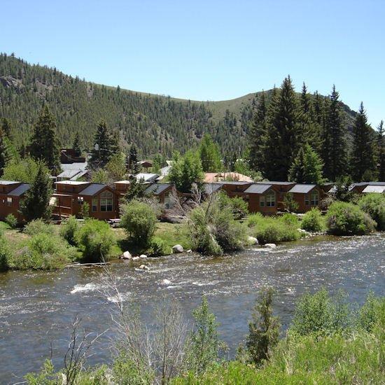 Three Rivers Resort Almont Amenities photo